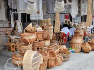 O que vende na Feira do Largo da Ordem Curitiba?