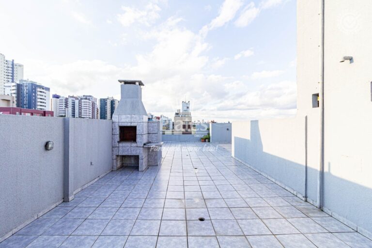 Terraço com Churrasqueira
