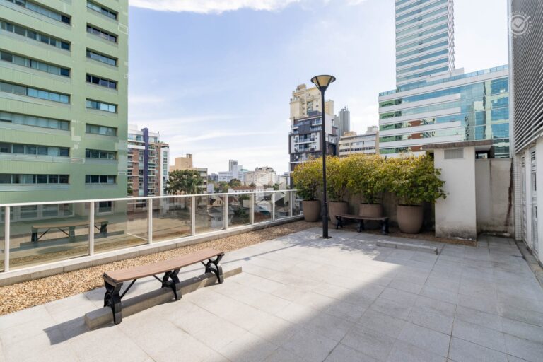 Empreendimento para Alugar ou Vender em Curitiba no Centro