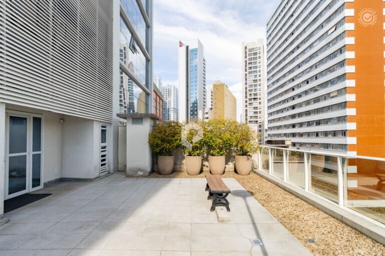 Empreendimento para Alugar ou Vender em Curitiba no Centro