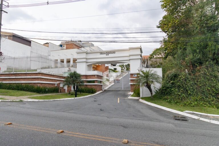 Empreendimento para Alugar ou Vender em Curitiba no Vista Alegre