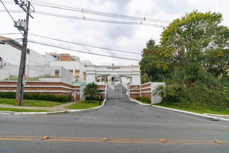 Empreendimento para Alugar ou Vender em Curitiba no Vista Alegre