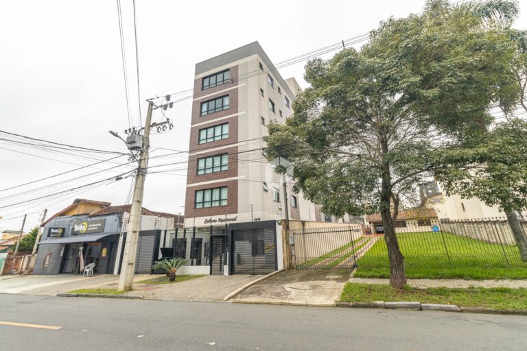 Empreendimento para Alugar ou Vender em Curitiba no Portão