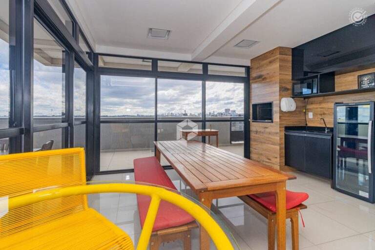 Espaço Gourmet Fechado