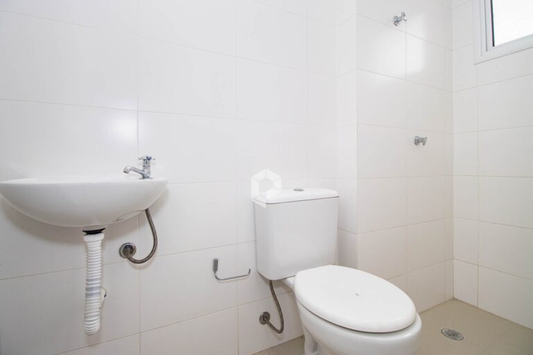 Empreendimento para Alugar ou Vender em Curitiba no Água Verde
