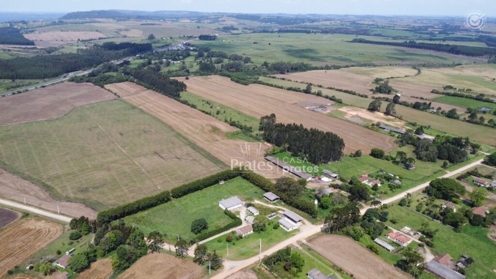 Amplo Terreno