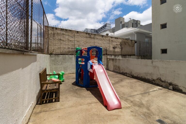 Empreendimento para Alugar ou Vender em Curitiba no Água Verde