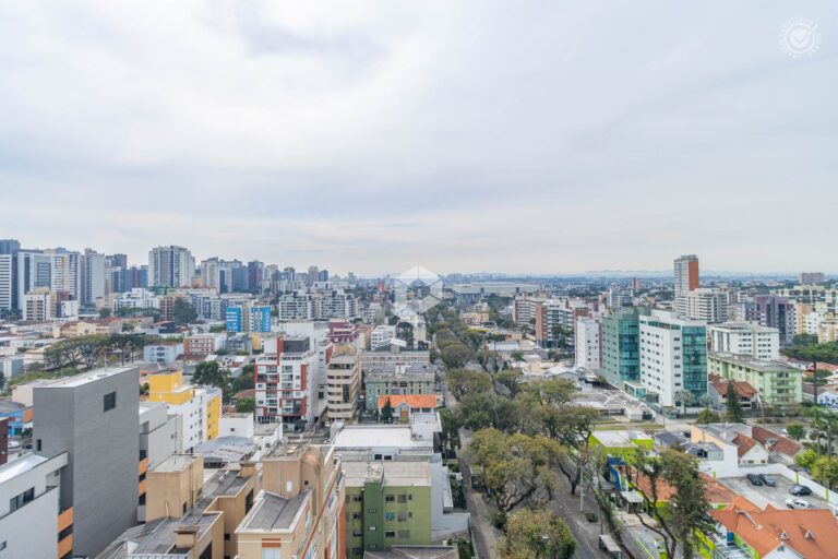 Empreendimento para Alugar ou Vender em Curitiba no Água Verde