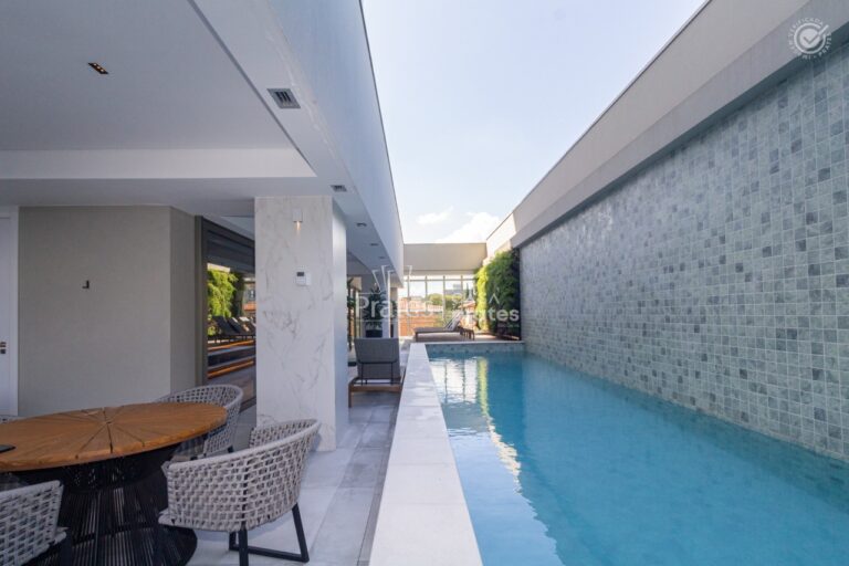 Área da Piscina