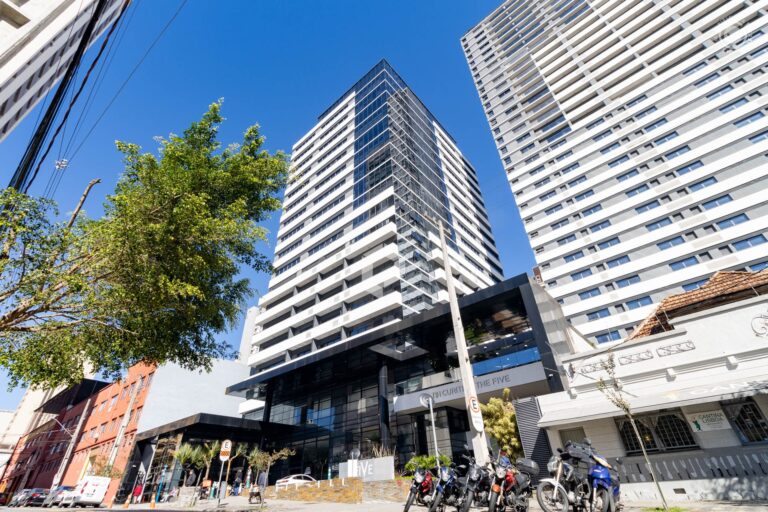 Empreendimento para Alugar ou Vender em Curitiba no Batel