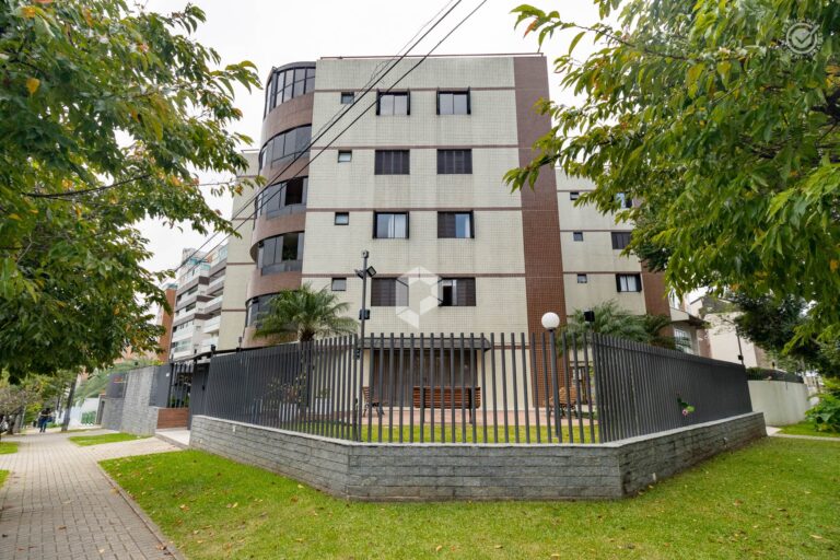 Empreendimento para Alugar ou Vender em Curitiba no Boa Vista