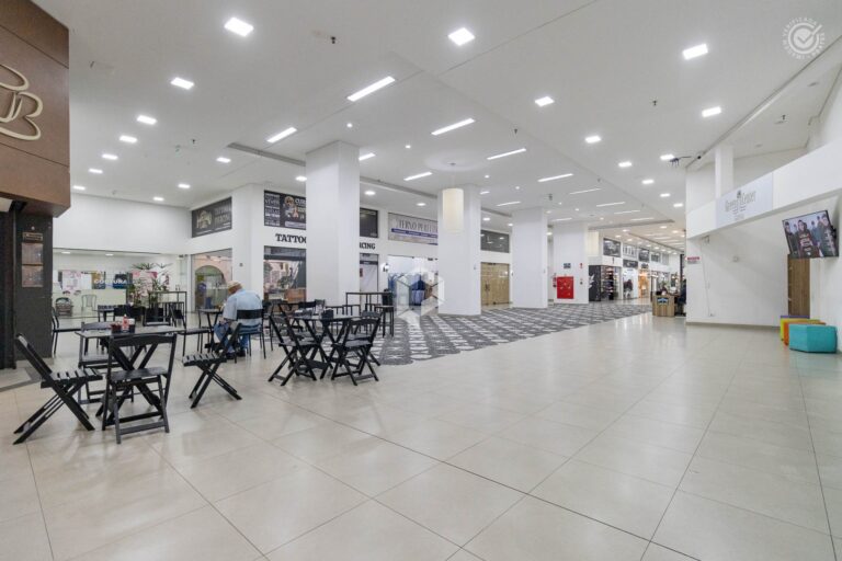 Empreendimento para Alugar ou Vender em Curitiba no Centro