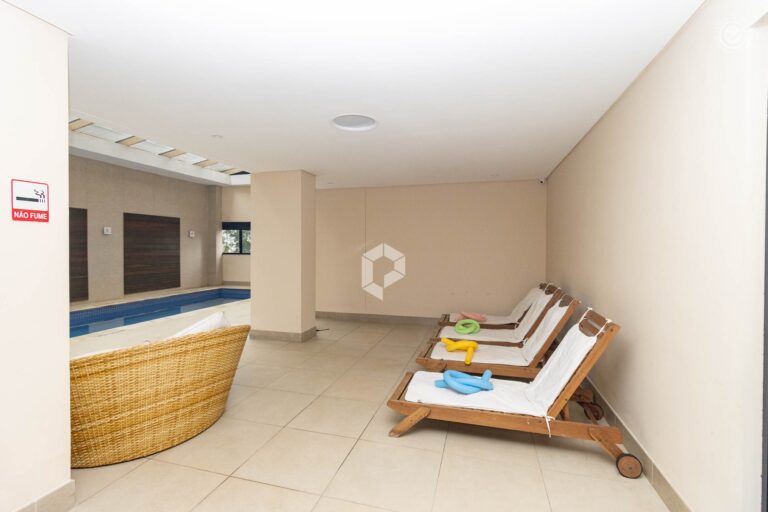 Área da Piscina Coberta
