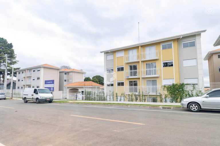 Empreendimento para Alugar ou Vender em Curitiba no Campo Comprido