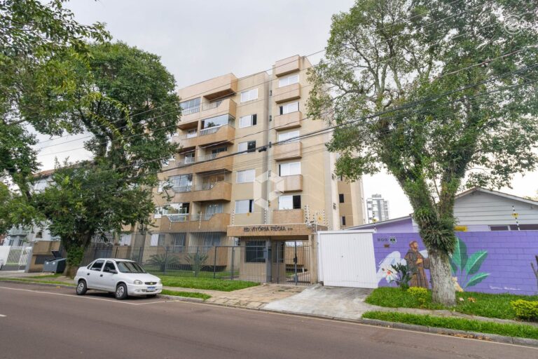 Empreendimento para Alugar ou Vender em Curitiba no Água Verde