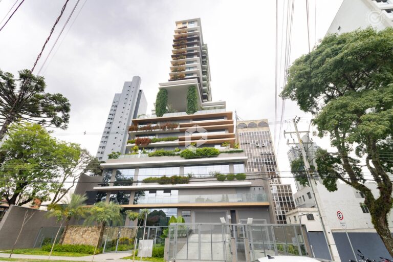 Empreendimento para Alugar ou Vender em Curitiba no Juvevê
