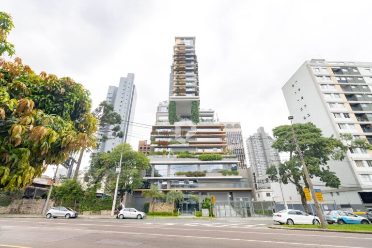 Empreendimento para Alugar ou Vender em Curitiba no Juvevê