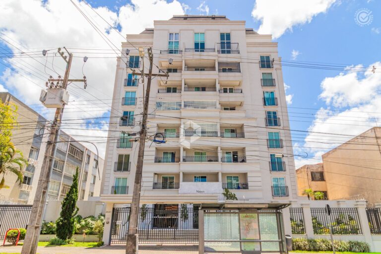 Empreendimento para Alugar ou Vender em Curitiba no Alto da Rua XV