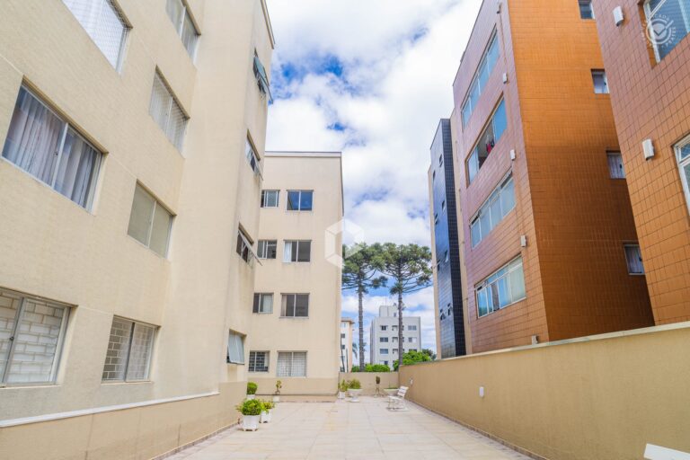 Empreendimento para Alugar ou Vender em Curitiba no Portão