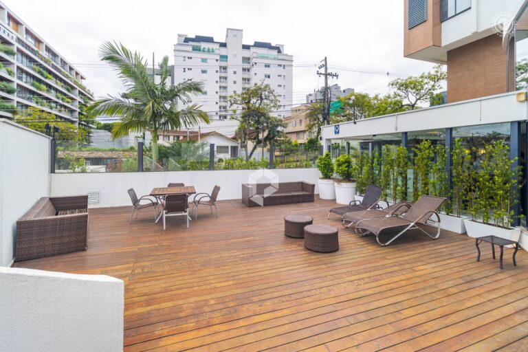 Área da Piscina