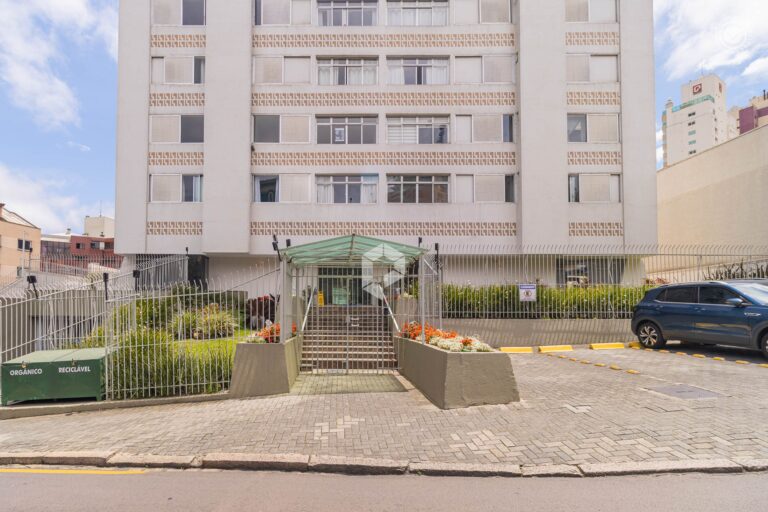 Empreendimento para Alugar ou Vender em Curitiba no Alto da Gloria