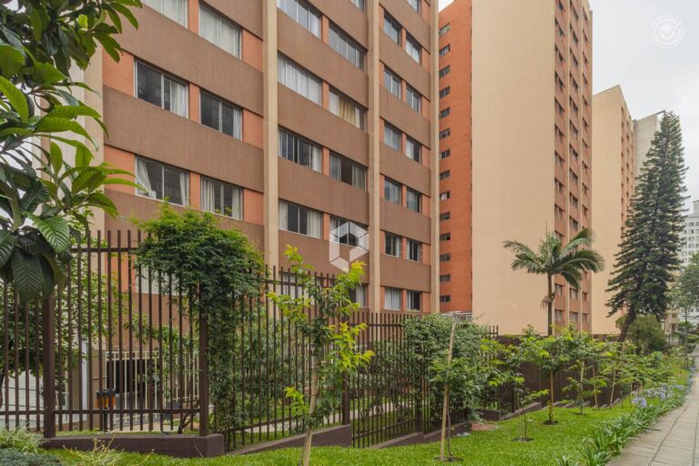 Empreendimento para Alugar ou Vender em Curitiba no Cristo Rei