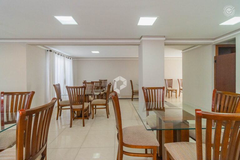 Empreendimento para Alugar ou Vender em Curitiba no Água Verde