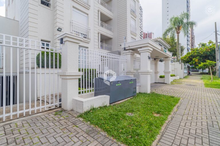 Empreendimento para Alugar ou Vender em Curitiba no Água Verde