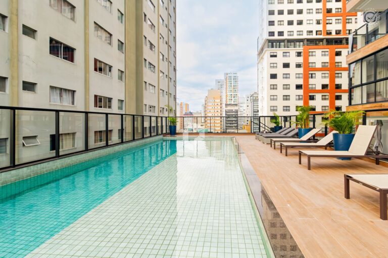 Área da Piscina