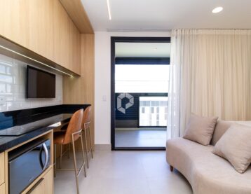 Foto 1 do imóvel Apartamento para Alugar em Curitiba no Água Verde
