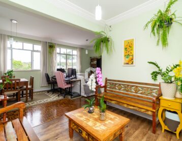 Foto 1 do imóvel Apartamento à Venda em Curitiba no Alto da Rua XV