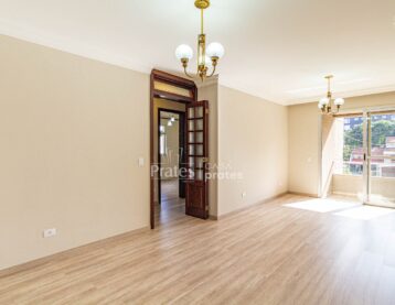 Foto 1 do imóvel Apartamento à Venda em Curitiba no Vila Izabel
