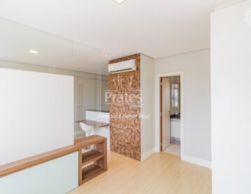 Foto 2 do imóvel Apartamento à Venda em Curitiba no Centro