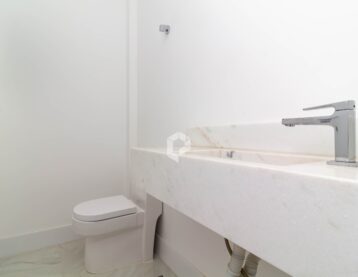 Foto 8 do imóvel Casa em Condomínio à Venda em Curitiba no Mercês
