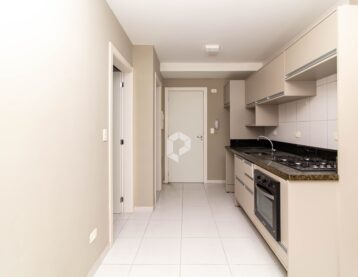 Foto 5 do imóvel Apartamento para Alugar em Curitiba no Água Verde